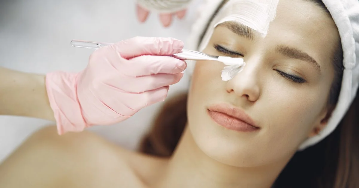 Oxy hydra facial near me in Pune | Ariix Clinic